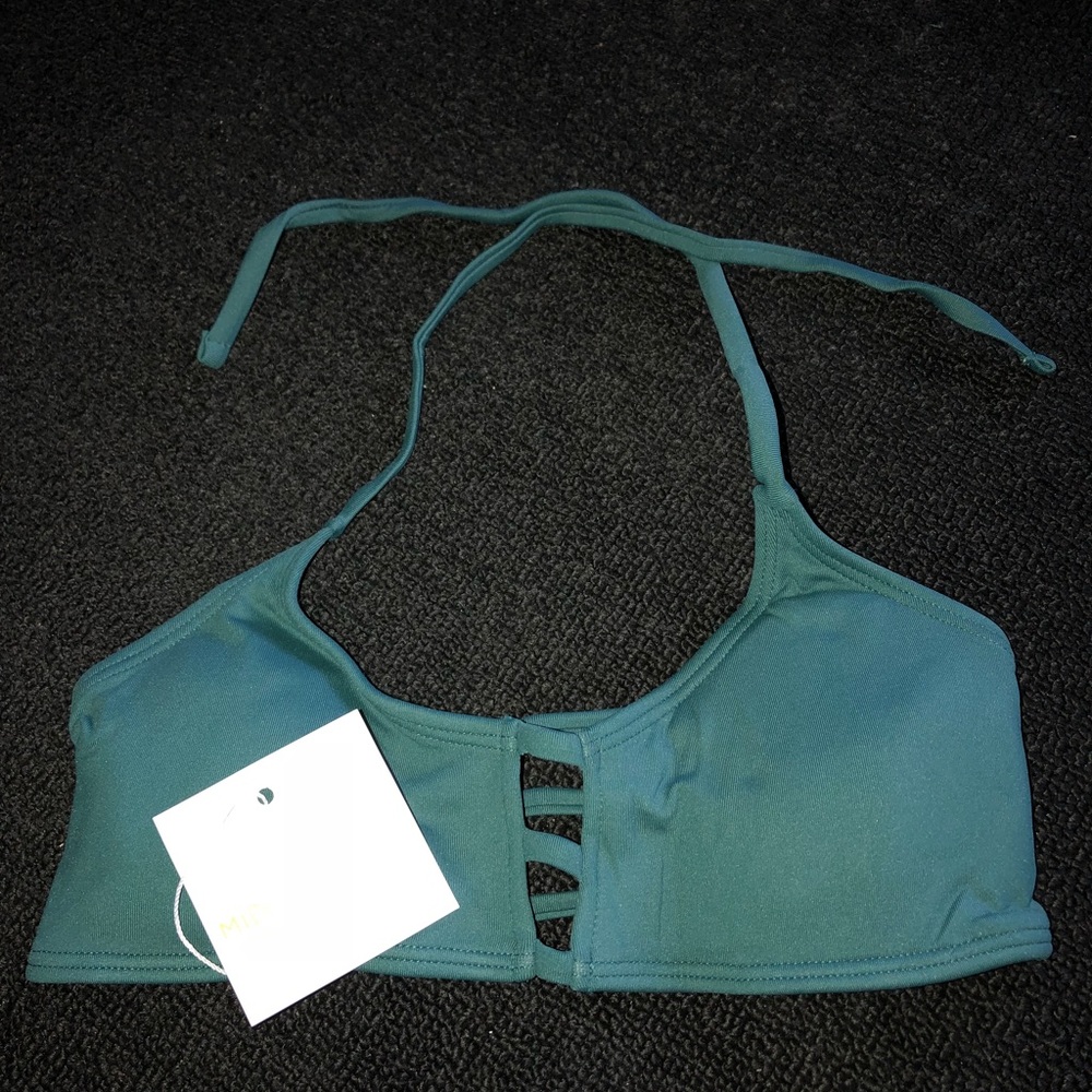 Midori Mau Loa top in Moana